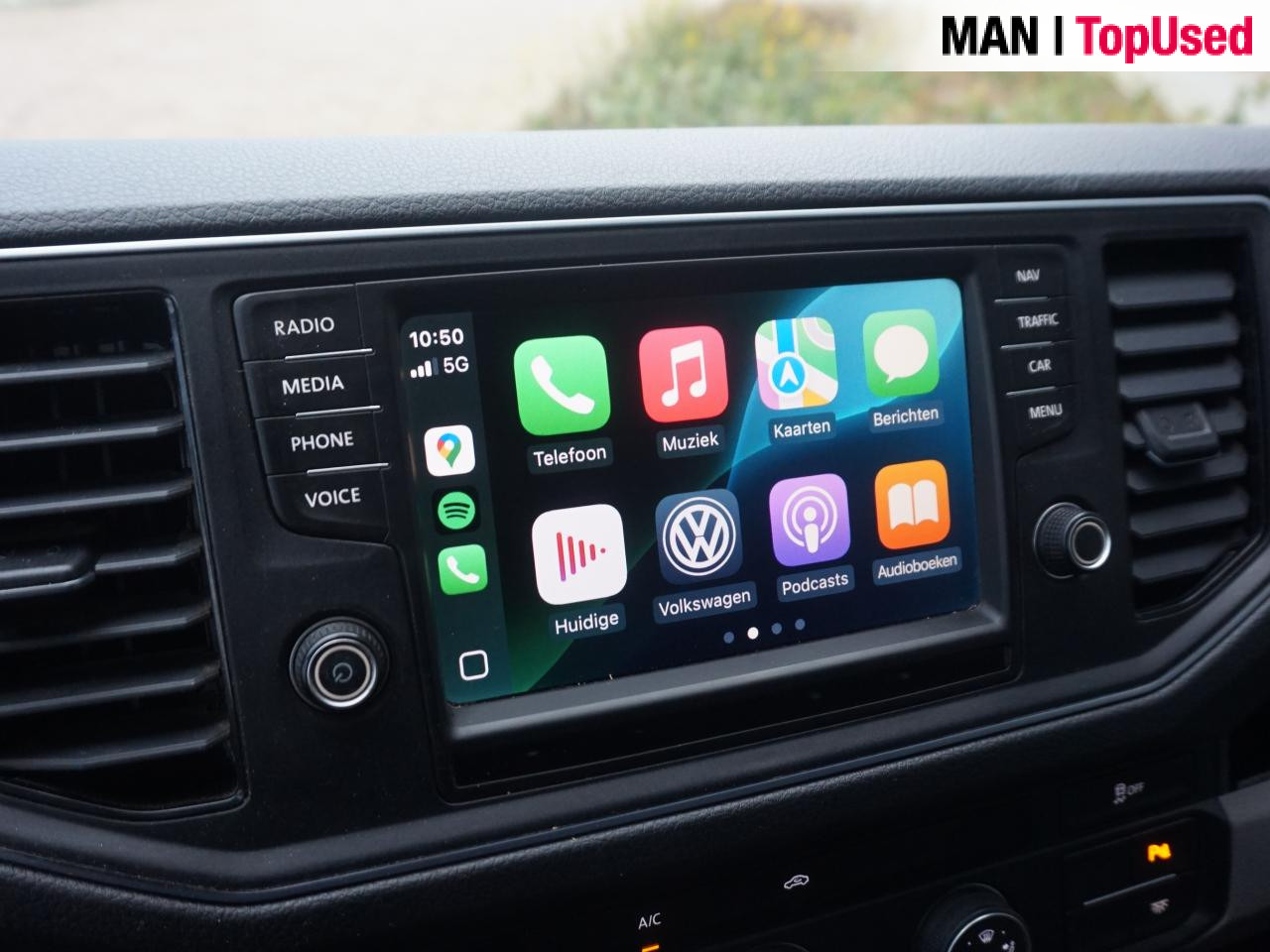 VOLKSWAGEN Crafter 35 TDI 4MOTION - Fourgon utilitaire: photos 4 VOLKSWAGEN Crafter 35 TDI 4MOTION - Fourgon utilitaire: photos 4