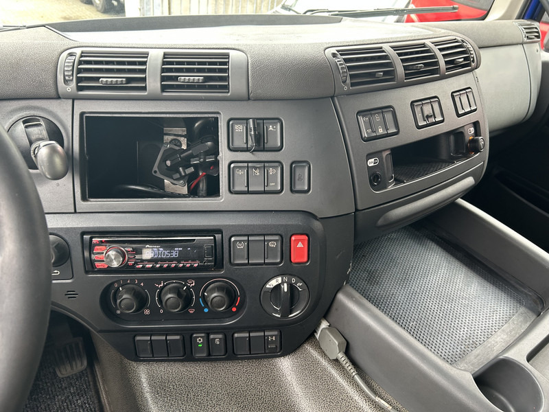 DAF CF 370 FA + Pacton MXD 218 / Curtainside Combi / Loadlift / APK TUV 05-26 - Camion à rideaux coulissants: photos 5 DAF CF 370 FA + Pacton MXD 218 / Curtainside Combi / Loadlift / APK TUV 05-26 - Camion à rideaux coulissants: photos 5