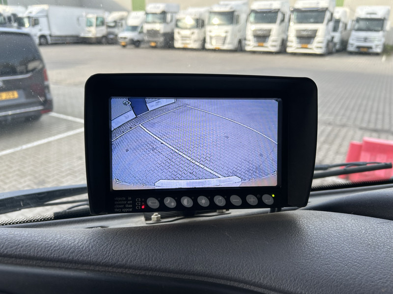 DAF FA LF45 160 Euro 5 EEV / 268 dkm / Box / Blad - Blad / APK TUV 11-26 - Camion fourgon: photos 5 DAF FA LF45 160 Euro 5 EEV / 268 dkm / Box / Blad - Blad / APK TUV 11-26 - Camion fourgon: photos 5