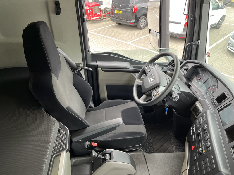 MAN TGM 18.250 TN / 18 Ton / 2023 / Box 7.5 mtr / Laadklep 2000 kg / APK 07-25 - Camion fourgon: photos 3 MAN TGM 18.250 TN / 18 Ton / 2023 / Box 7.5 mtr / Laadklep 2000 kg / APK 07-25 - Camion fourgon: photos 3