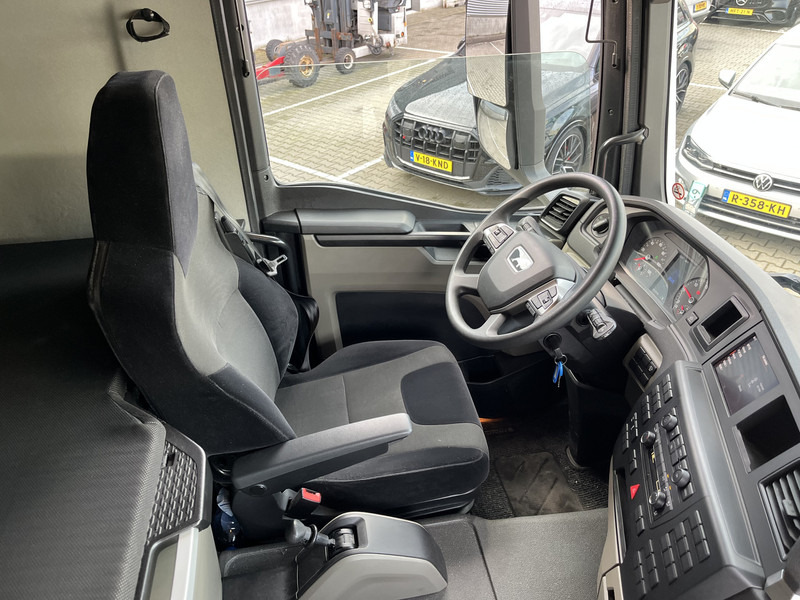 MAN TGM 18.250 TN / 18 Ton / 2023 / Box 7.5 mtr / Laadklep 2000 kg / APK 07-25 - Camion fourgon: photos 3 MAN TGM 18.250 TN / 18 Ton / 2023 / Box 7.5 mtr / Laadklep 2000 kg / APK 07-25 - Camion fourgon: photos 3