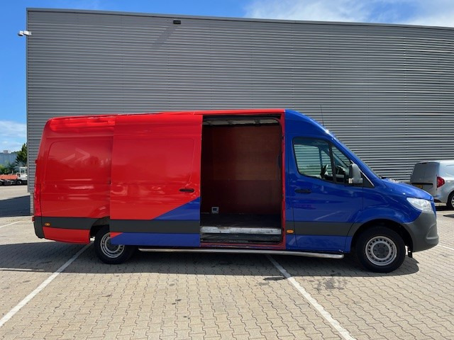 Mercedes-Benz Sprinter 311 / 2.2 CDI / L3 H2 / Automatic / APK-TUV 02-26 - Fourgonnette: photos 3 Mercedes-Benz Sprinter 311 / 2.2 CDI / L3 H2 / Automatic / APK-TUV 02-26 - Fourgonnette: photos 3