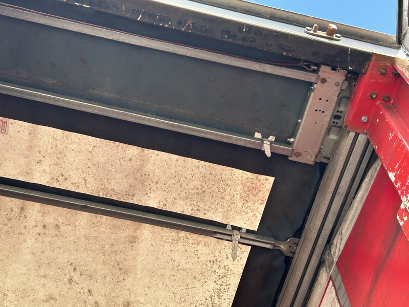 Pacton T3-001 / Curtainside / SAF Drum / APK TUV 03-26 - Semi-remorque rideaux coulissants: photos 4 Pacton T3-001 / Curtainside / SAF Drum / APK TUV 03-26 - Semi-remorque rideaux coulissants: photos 4