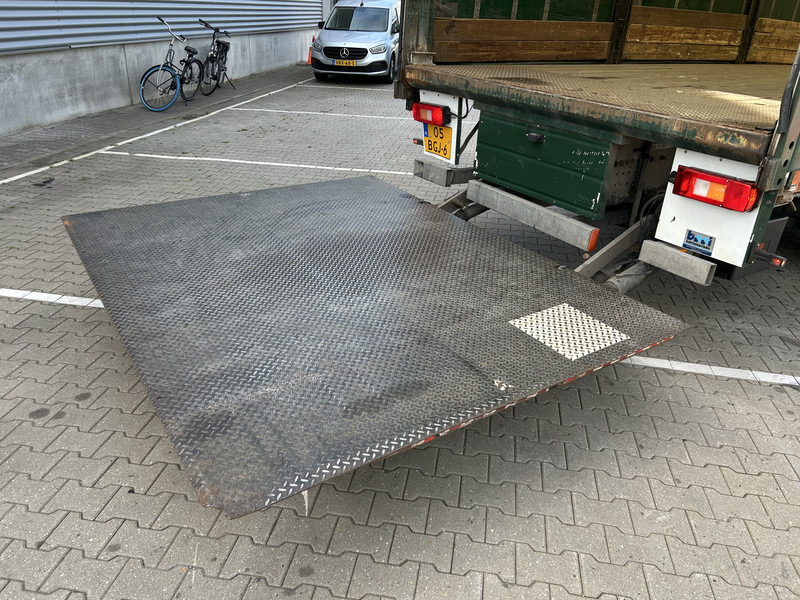 Renault D Wide 280 / 18 Ton / 613 dkm / Curtianside / Loadlift / APK TUV 07-26 en crédit-bail Renault D Wide 280 / 18 Ton / 613 dkm / Curtianside / Loadlift / APK TUV 07-26: photos 9