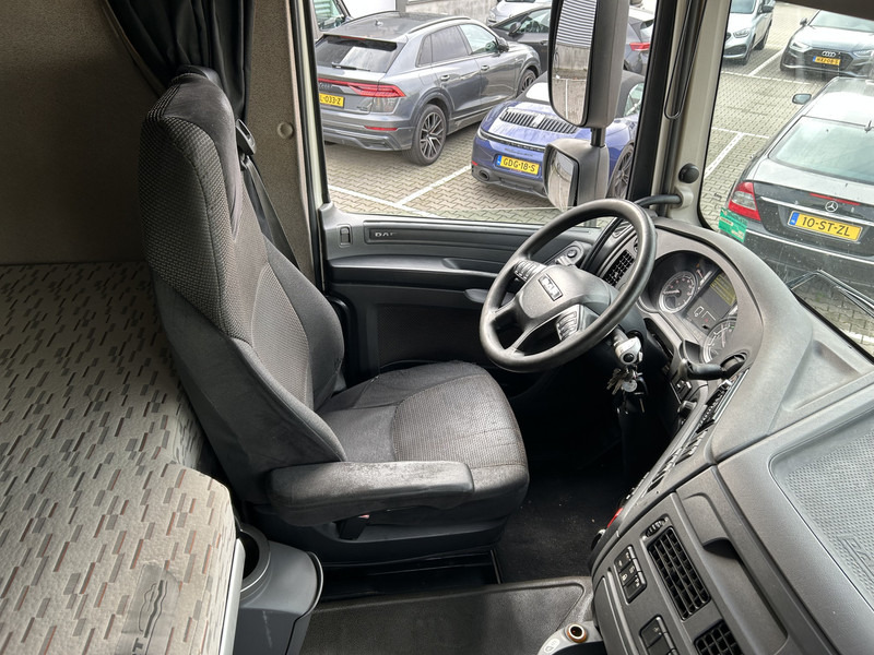 DAF XF 440 FT SC / Smart Tacho V2 / 2 Tanks / Stand Klima / APK TUV 01-26 - Tracteur routier: photos 3 DAF XF 440 FT SC / Smart Tacho V2 / 2 Tanks / Stand Klima / APK TUV 01-26 - Tracteur routier: photos 3