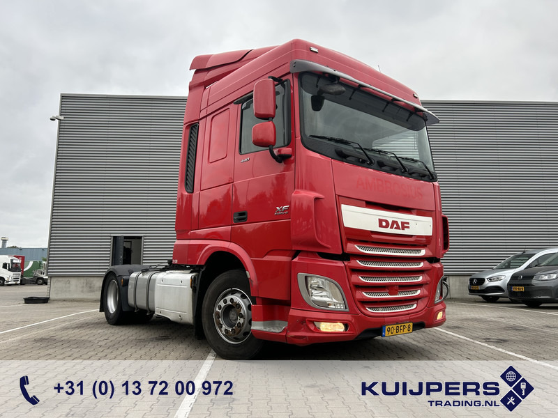 DAF XF 440 FT Space Cab / 959 dkm / 2 Tanks / Stand Klima / APK TUV 02-26 - Tracteur routier: photos 1 DAF XF 440 FT Space Cab / 959 dkm / 2 Tanks / Stand Klima / APK TUV 02-26 - Tracteur routier: photos 1