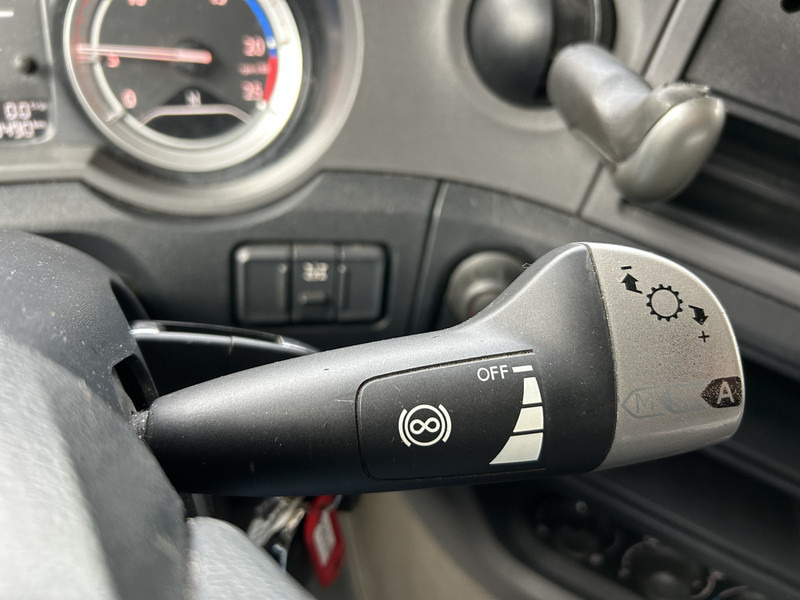 DAF XF 460 FT SSC / Retarder / 798 dkm / 2 Tanks / Stand Airco / Alcoa Wheels - Tracteur routier: photos 5 DAF XF 460 FT SSC / Retarder / 798 dkm / 2 Tanks / Stand Airco / Alcoa Wheels - Tracteur routier: photos 5