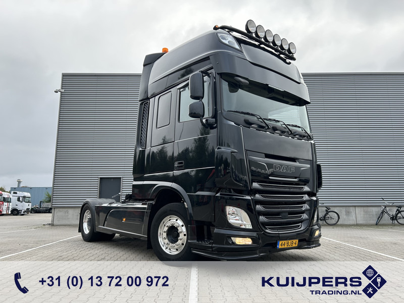 DAF XF 460 FT SSC / Retarder / 798 dkm / 2 Tanks / Stand Airco / Alcoa Wheels - Tracteur routier: photos 1 DAF XF 460 FT SSC / Retarder / 798 dkm / 2 Tanks / Stand Airco / Alcoa Wheels - Tracteur routier: photos 1