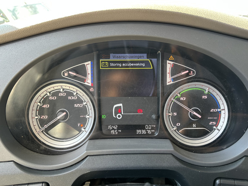 DAF XF 480 FTP Space Cab / 6x2 / Stand Airco / APK TUV 09-26 - Tracteur routier: photos 4 DAF XF 480 FTP Space Cab / 6x2 / Stand Airco / APK TUV 09-26 - Tracteur routier: photos 4