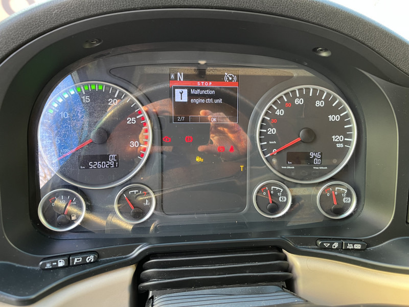 MAN TGX 18.460 XXL / Motor Defect -> Not Running / Retarder / 526 dkm / 2 Tanks - Tracteur routier: photos 4 MAN TGX 18.460 XXL / Motor Defect -> Not Running / Retarder / 526 dkm / 2 Tanks - Tracteur routier: photos 4