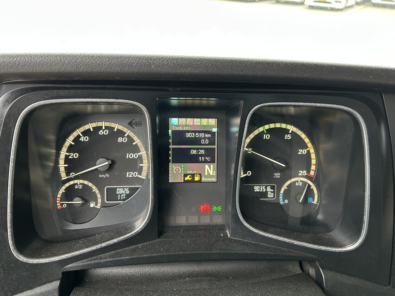 Mercedes-Benz Actros 1842 StreamSpace / 903 dkm / 2 Tanks / NL Truck - Tracteur routier: photos 4 Mercedes-Benz Actros 1842 StreamSpace / 903 dkm / 2 Tanks / NL Truck - Tracteur routier: photos 4