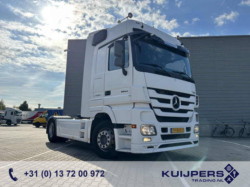 Mercedes-Benz Actros 1844 LS V6 MP3 / MegaSpace / 698 dkm / 2 Tanks / APK TUV 06-26 - Tracteur routier: photos 1 Mercedes-Benz Actros 1844 LS V6 MP3 / MegaSpace / 698 dkm / 2 Tanks / APK TUV 06-26 - Tracteur routier: photos 1