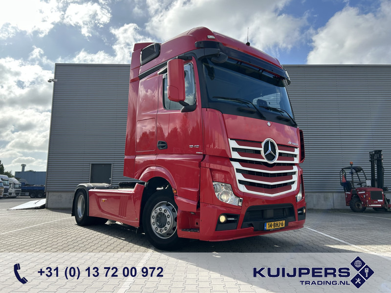 Mercedes-Benz Actros 1845 Bigspace / 949 dkm / Stand Klima / APK TUV 09-25 - Tracteur routier: photos 1 Mercedes-Benz Actros 1845 Bigspace / 949 dkm / Stand Klima / APK TUV 09-25 - Tracteur routier: photos 1