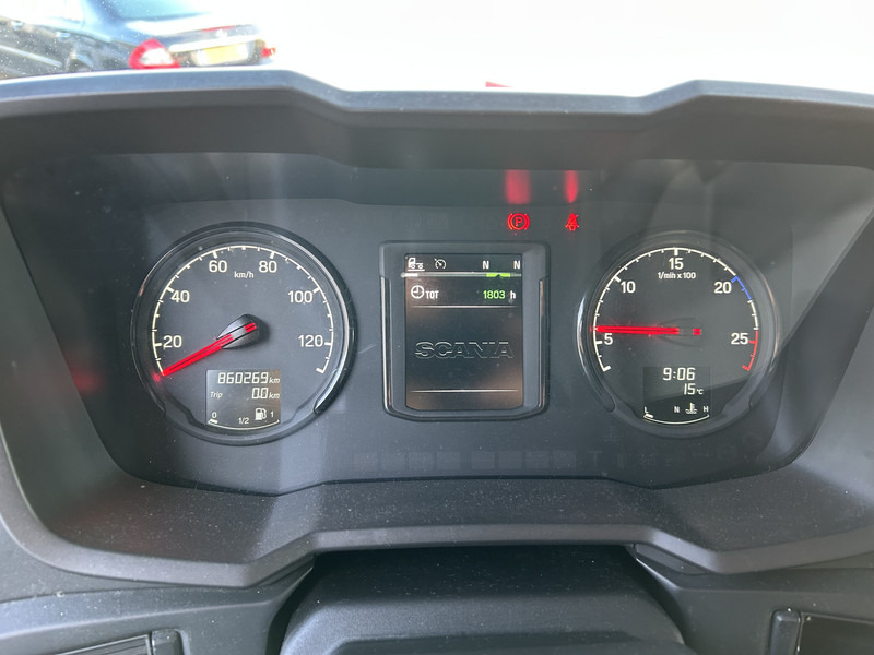 Scania R450 Highline / Retarder / 860 dkm / APK TUV 03-26 - Tracteur routier: photos 4 Scania R450 Highline / Retarder / 860 dkm / APK TUV 03-26 - Tracteur routier: photos 4