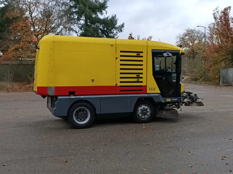 Ravo 540 5-Series 540 - 360 cam, Euro6 - Balayeuse de voirie: photos 2 Ravo 540 5-Series 540 - 360 cam, Euro6 - Balayeuse de voirie: photos 2