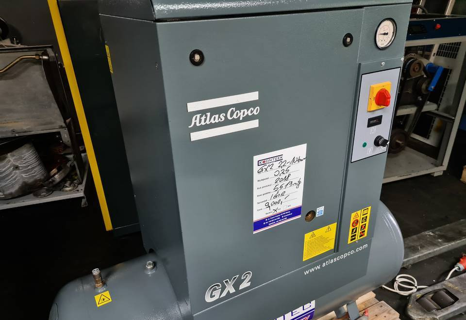 Kompresor śrubowy ATLAS COPCO GX2 2,2 kw - Compresseur d'air: photos 1 Kompresor śrubowy ATLAS COPCO GX2 2,2 kw - Compresseur d'air: photos 1