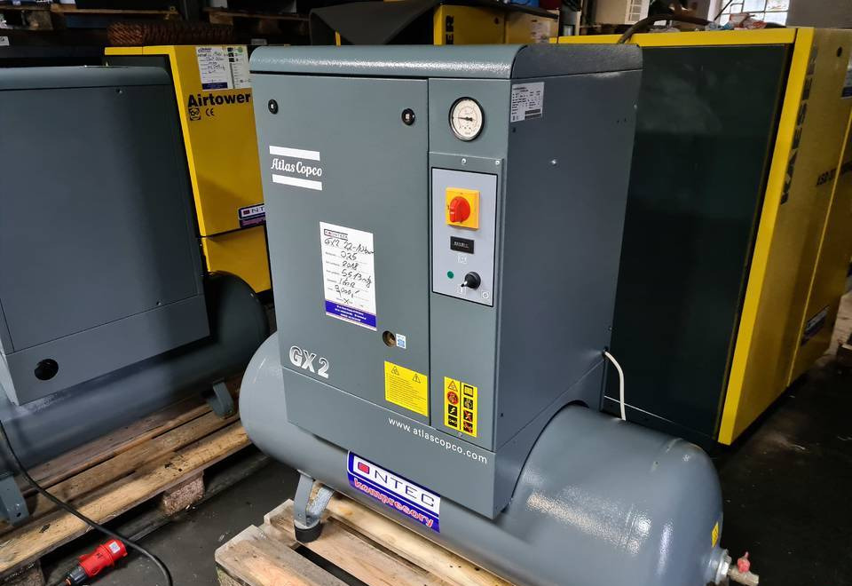 Kompresor śrubowy ATLAS COPCO GX2 2,2 kw - Compresseur d'air: photos 2 Kompresor śrubowy ATLAS COPCO GX2 2,2 kw - Compresseur d'air: photos 2