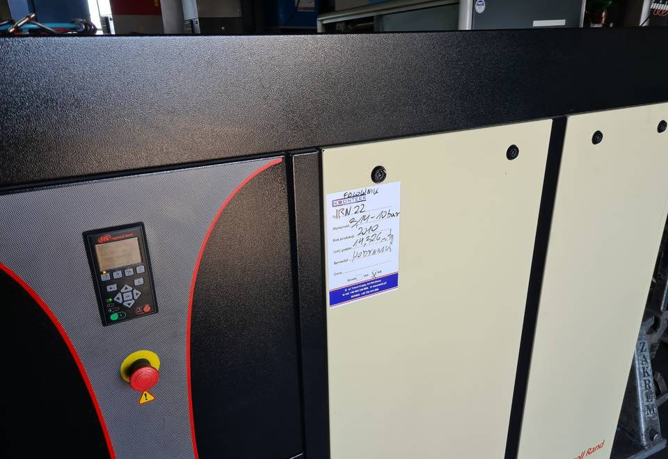 Kompresor śrubowy INGERSOLL RAND IRN 22K-CC 22 kw Falownik - Compresseur d'air: photos 1 Kompresor śrubowy INGERSOLL RAND IRN 22K-CC 22 kw Falownik - Compresseur d'air: photos 1