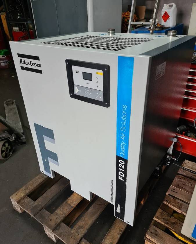 OSUSZACZ ZIĘBNICZY ATLAS COPCO FD 120 7,2m3 - Compresseur d'air: photos 2 OSUSZACZ ZIĘBNICZY ATLAS COPCO FD 120 7,2m3 - Compresseur d'air: photos 2