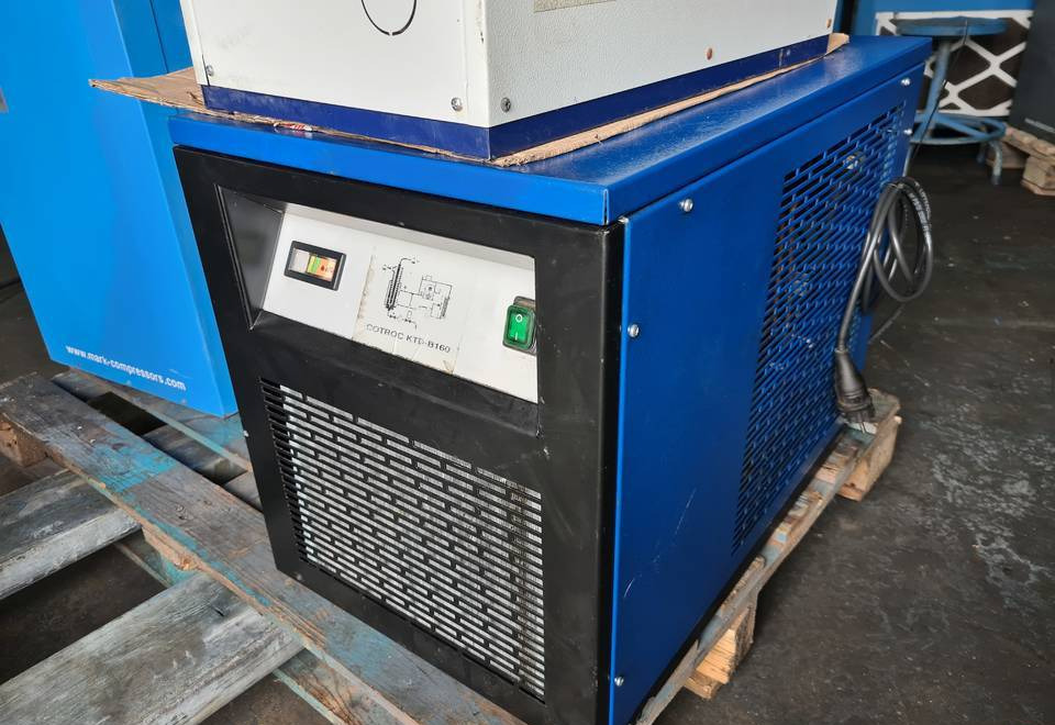 Osuszacz ziębniczy ECOTROC 2,6m3/min - Compresseur d'air: photos 1 Osuszacz ziębniczy ECOTROC 2,6m3/min - Compresseur d'air: photos 1
