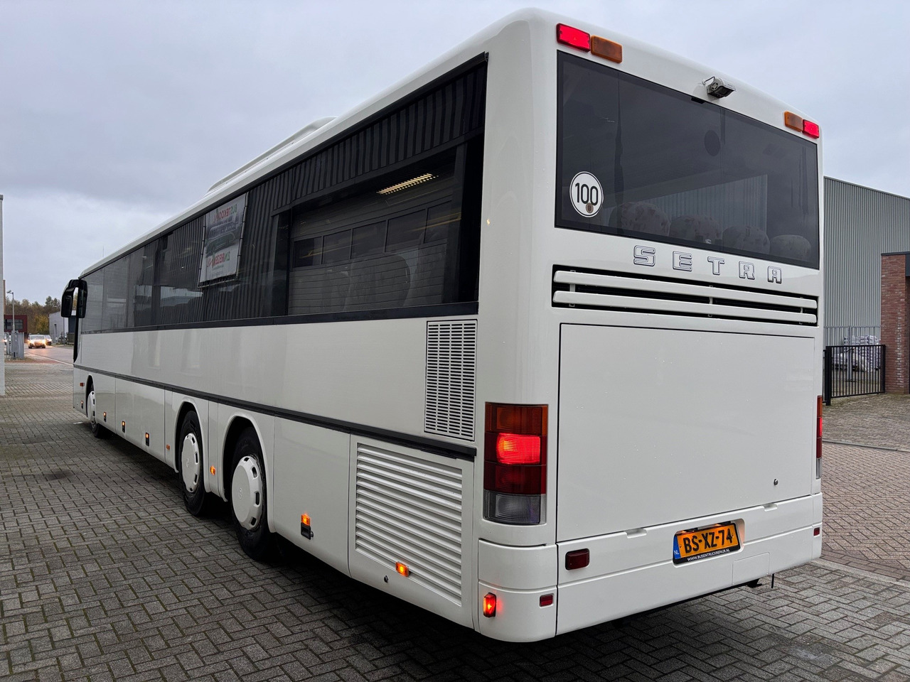 SETRA S317UL met 63 pl. en airconditioning S317GT - Autocar: photos 4 SETRA S317UL met 63 pl. en airconditioning S317GT - Autocar: photos 4