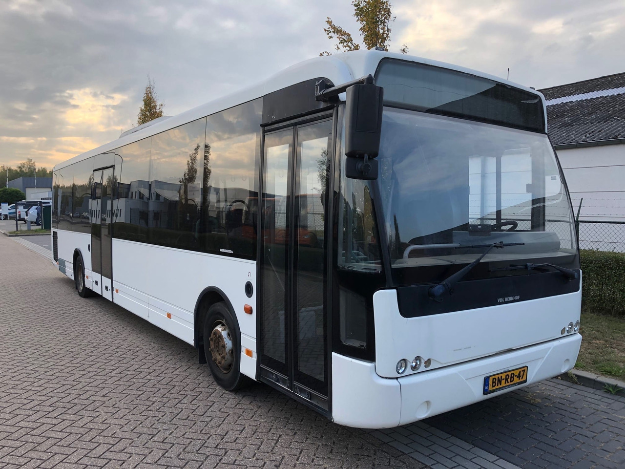 VDL Berkhof Ambassador 200, Euro 3 - Bus urbain: photos 1 VDL Berkhof Ambassador 200, Euro 3 - Bus urbain: photos 1