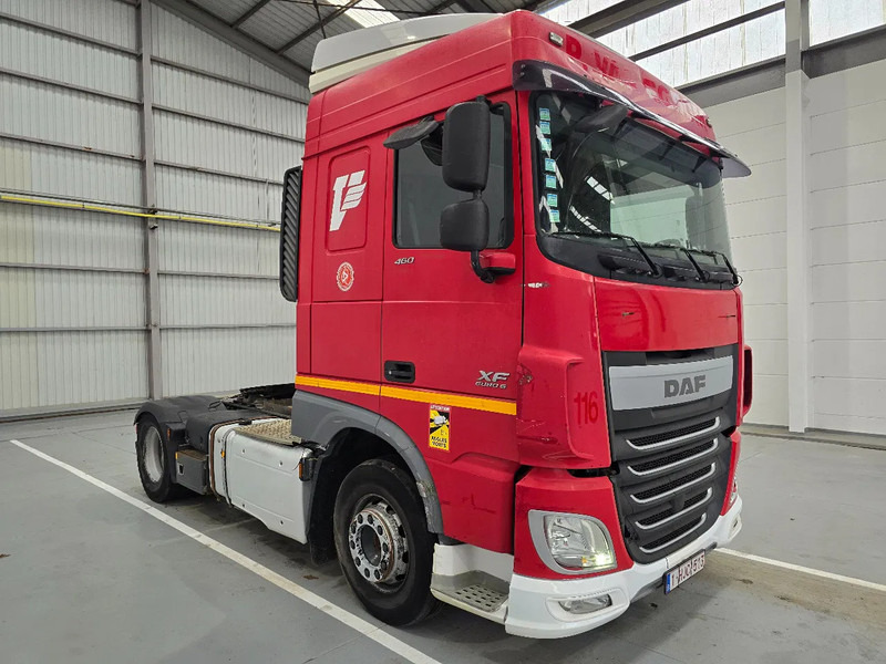DAF XF 106.460 INTARDER / MANUEL / SPACECAB - Tracteur routier: photos 3 DAF XF 106.460 INTARDER / MANUEL / SPACECAB - Tracteur routier: photos 3