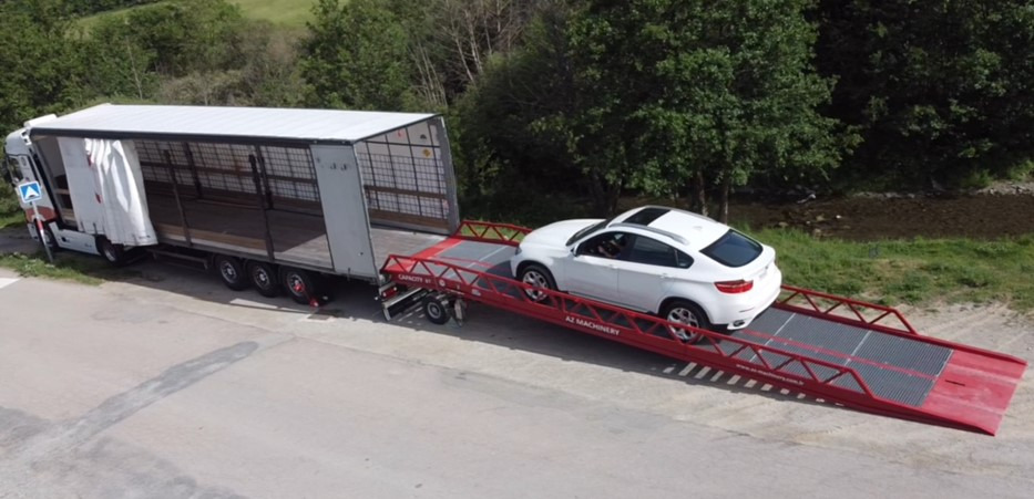 AZ RAMP EASY-XL 8 mobile loading ramp - Rampe de chargement: photos 2 AZ RAMP EASY-XL 8 mobile loading ramp - Rampe de chargement: photos 2