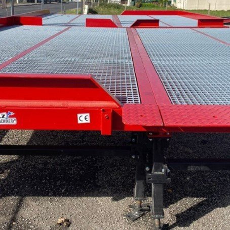 **Used dock table** Loading platform 8 ton capacity - Rampe de chargement: photos 5 **Used dock table** Loading platform 8 ton capacity - Rampe de chargement: photos 5