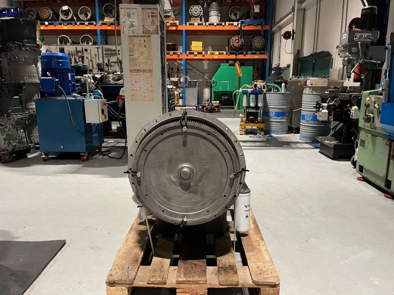 Volvo PT1662 - Boîte de vitesse: photos 2 Volvo PT1662 - Boîte de vitesse: photos 2