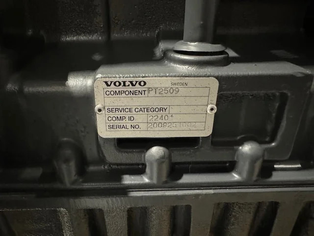 Volvo PT2509 22401 22671 - Boîte de vitesse pour Tombereau articulé: photos 2 Volvo PT2509 22401 22671 - Boîte de vitesse pour Tombereau articulé: photos 2