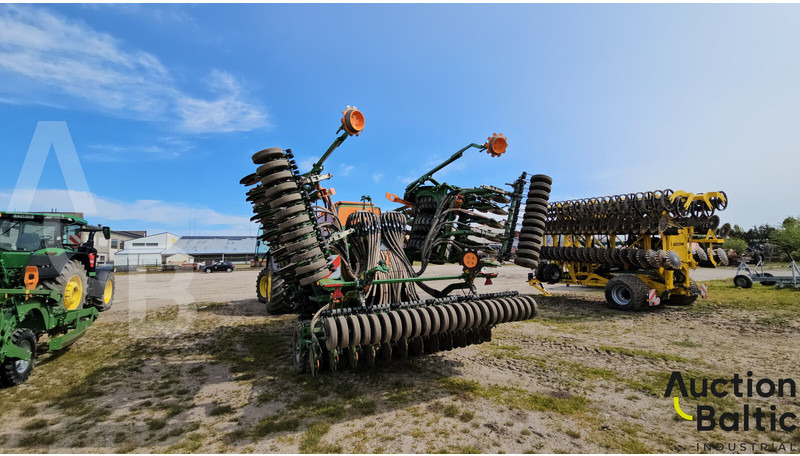 Amazone Cirrus 6003-2 - Combiné de semis: photos 3 Amazone Cirrus 6003-2 - Combiné de semis: photos 3