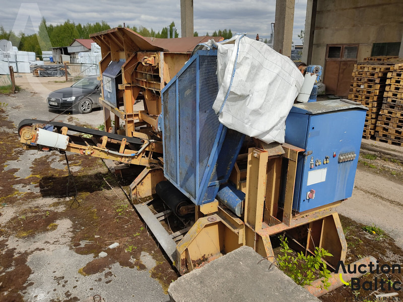 BMD RA700/4 - Outils du sol: photos 5 BMD RA700/4 - Outils du sol: photos 5