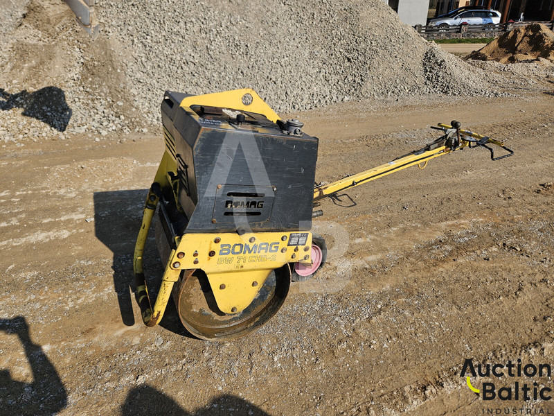 Bomag BW 71EHB-2 - Compacteur: photos 1 Bomag BW 71EHB-2 - Compacteur: photos 1