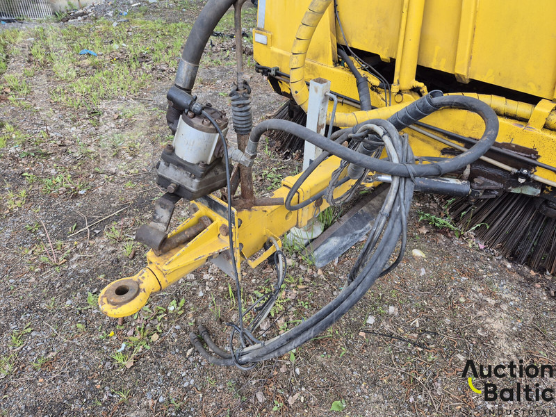 Broddway 1900 - Balayeuse de voirie: photos 5 Broddway 1900 - Balayeuse de voirie: photos 5