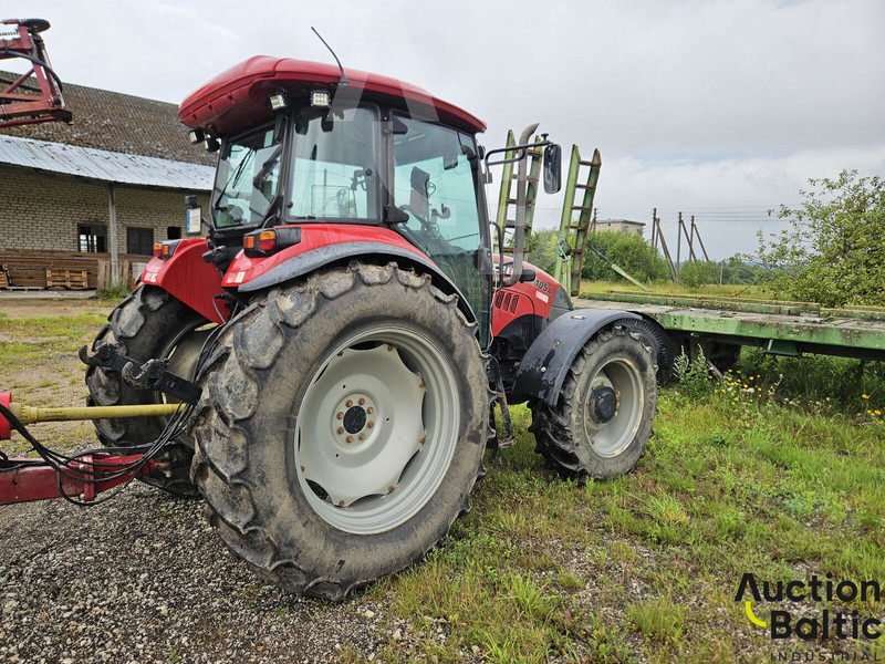 Case IH Farmall 105 A - Tracteur agricole: photos 4 Case IH Farmall 105 A - Tracteur agricole: photos 4