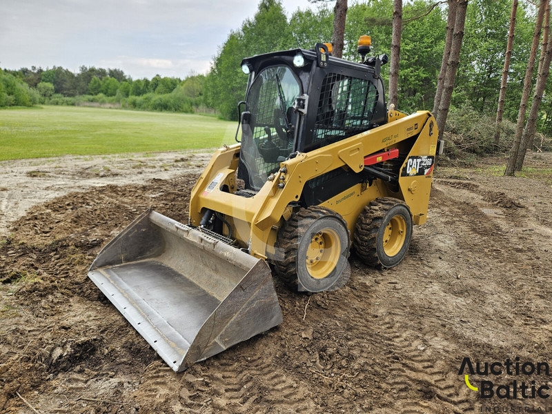 Caterpillar 236 D - Mini chargeuse: photos 1 Caterpillar 236 D - Mini chargeuse: photos 1