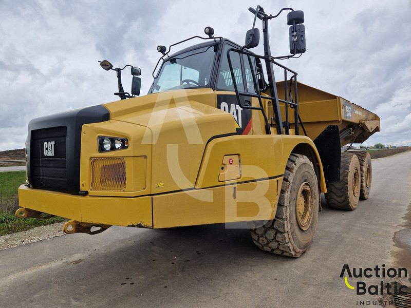 Caterpillar 735C - Tombereau articulé: photos 2 Caterpillar 735C - Tombereau articulé: photos 2