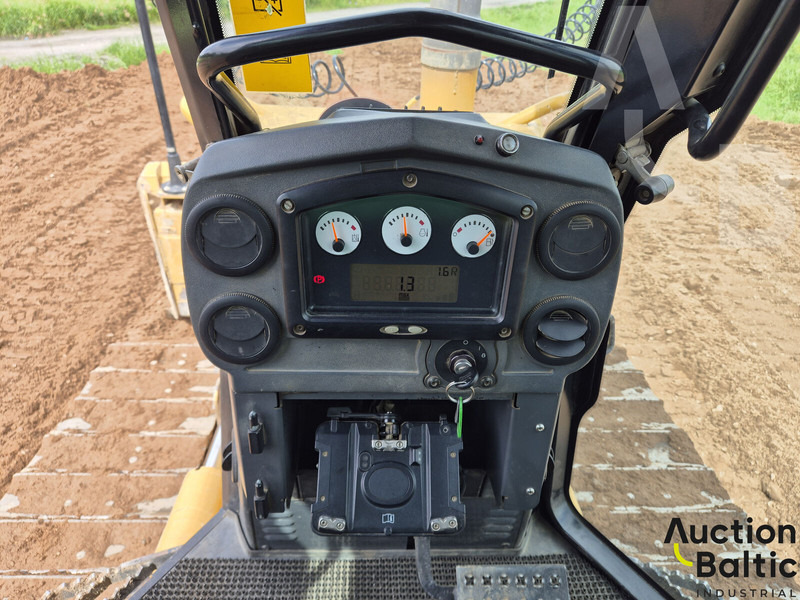 Bulldozer Caterpillar D 6 K: photos 8 Bulldozer Caterpillar D 6 K: photos 8