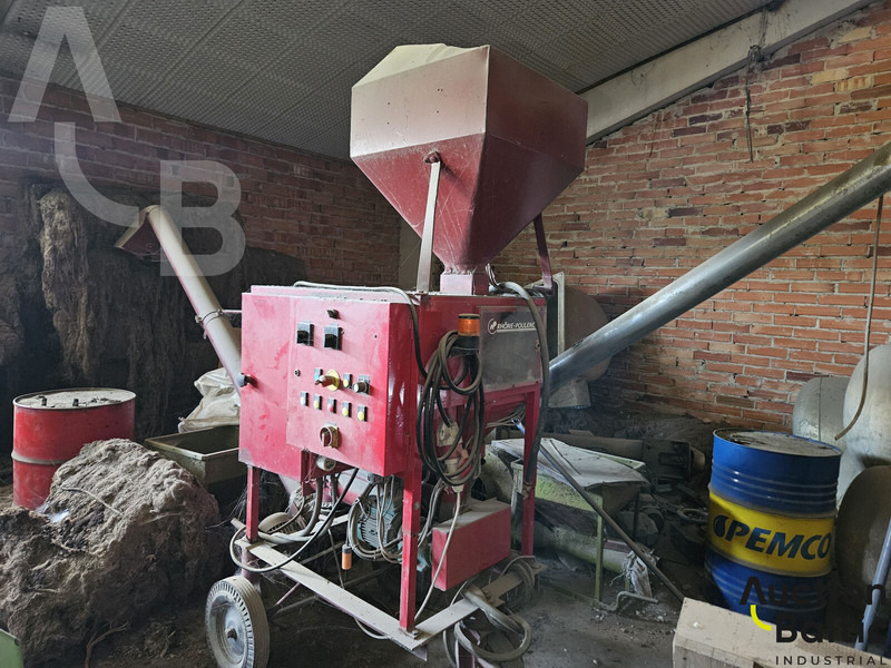 Ceres - Matériel d'élevage: photos 2 Ceres - Matériel d'élevage: photos 2