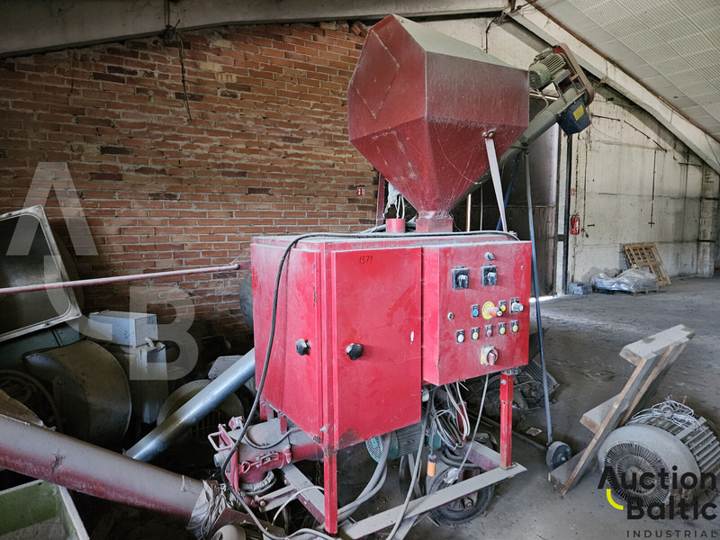 Ceres - Matériel d'élevage: photos 1 Ceres - Matériel d'élevage: photos 1