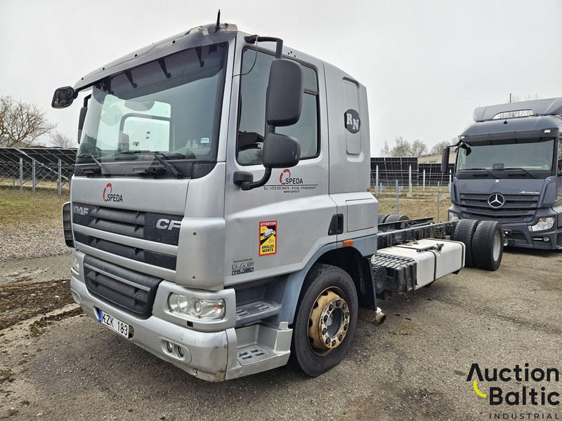 DAF FA 75CF.360 - Châssis cabine: photos 1 DAF FA 75CF.360 - Châssis cabine: photos 1