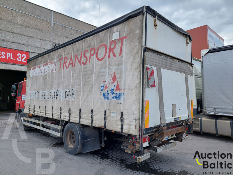 DAF FA CF75 - Camion à rideaux coulissants: photos 3 DAF FA CF75 - Camion à rideaux coulissants: photos 3