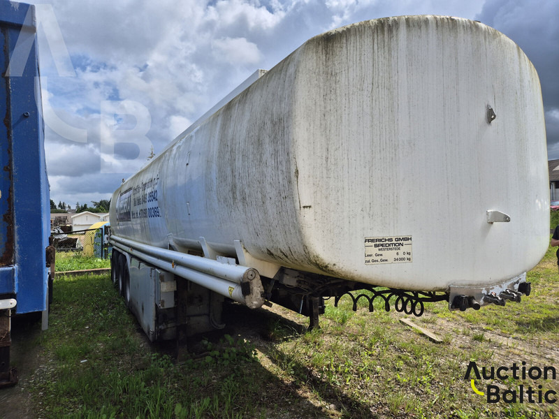 ELLINGHAUS - Semi-remorque citerne: photos 3 ELLINGHAUS - Semi-remorque citerne: photos 3