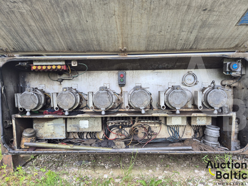 Semi-remorque citerne pour transport de carburant ELLINGHAUS: photos 11