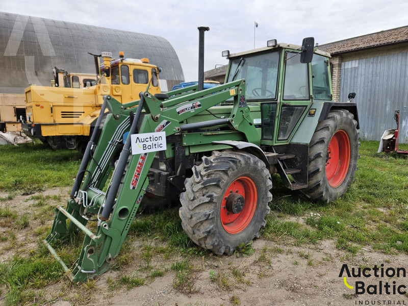 Fendt Farmer 311 LSA - Tracteur agricole: photos 1 Fendt Farmer 311 LSA - Tracteur agricole: photos 1