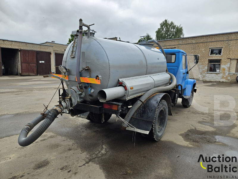 GAZ Gaz 3307 - Camion hydrocureur: photos 3 GAZ Gaz 3307 - Camion hydrocureur: photos 3