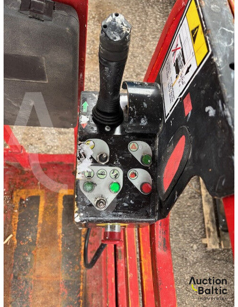 Haulotte Optimum 6 - Nacelle ciseaux: photos 5 Haulotte Optimum 6 - Nacelle ciseaux: photos 5