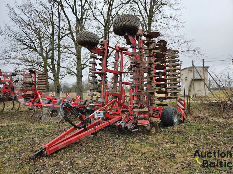 Horsch Joker 8 RT - Bineuse: photos 1 Horsch Joker 8 RT - Bineuse: photos 1