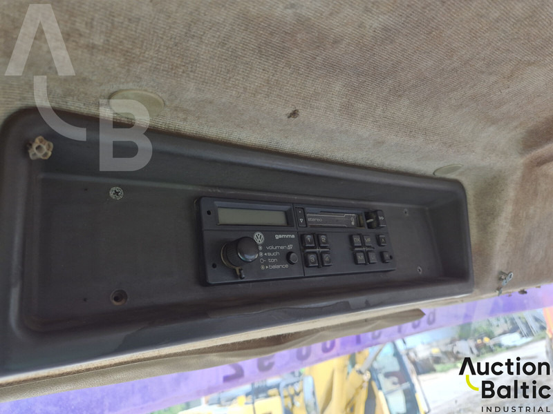 Camion citerne Iveco 260-34: photos 10